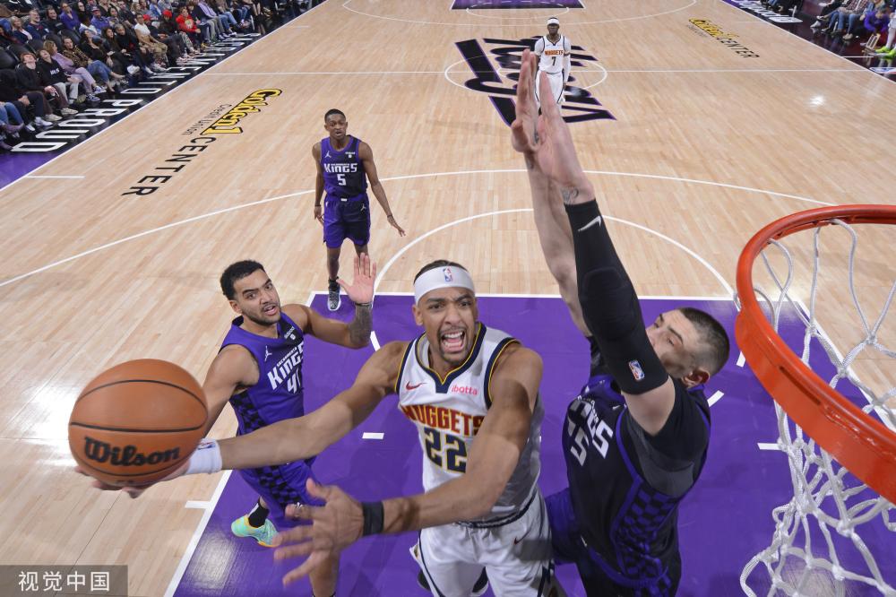 更是中国足 更是中国足